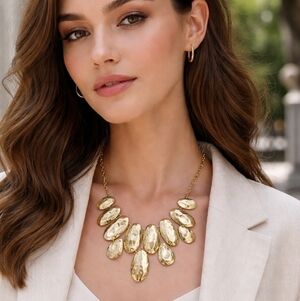 Elegant Gold Necklace